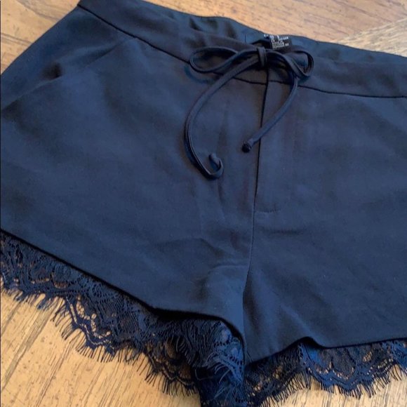 Forever 21 Black Shorts Lace Detail Tie Pockets - Picture 3 of 8